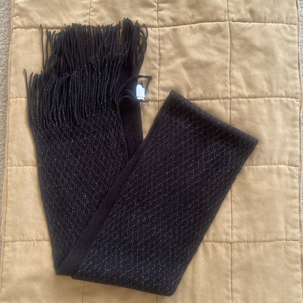 Black sparkly scarf